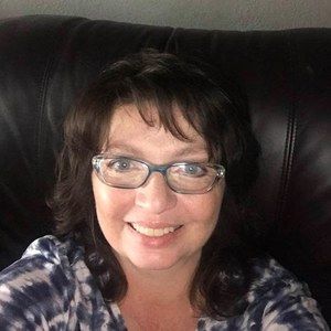 Meet your Posher, Stacey